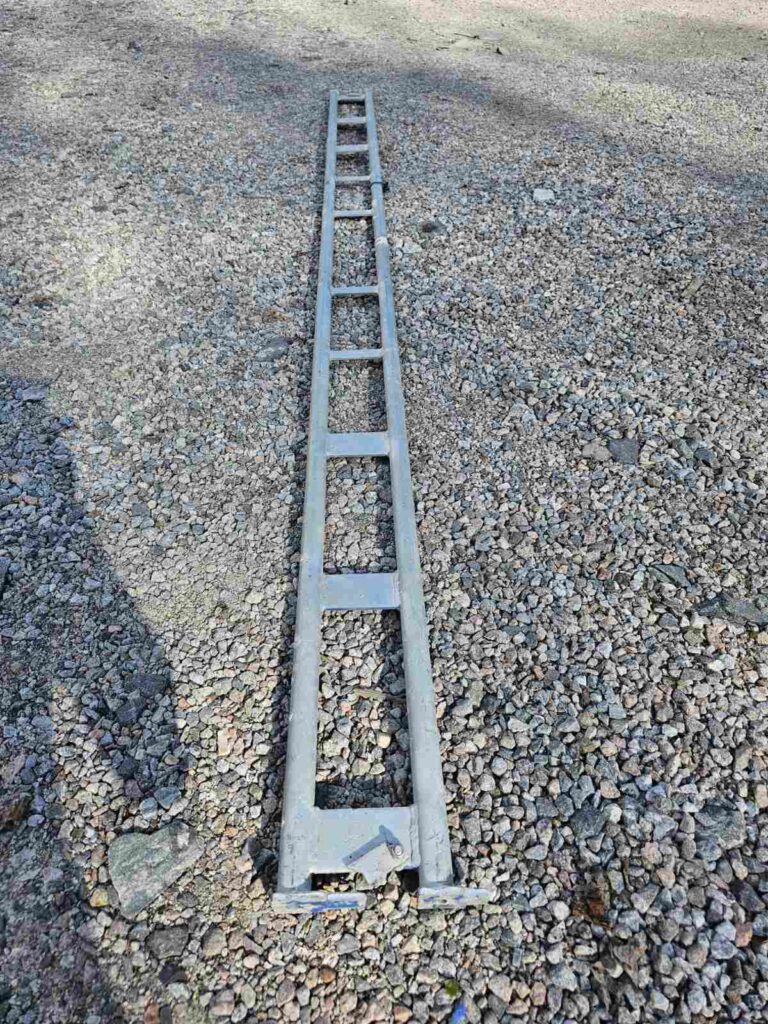 Längdbalk 300cm galv beg