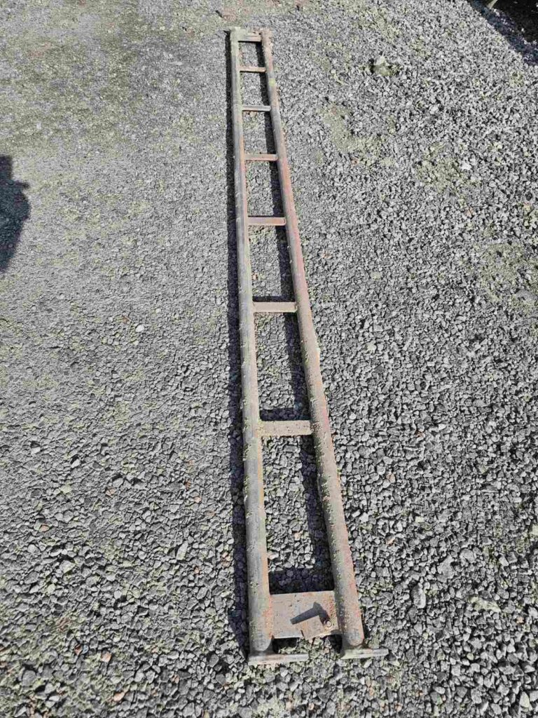 Längdbalk 250cm galv/puts på